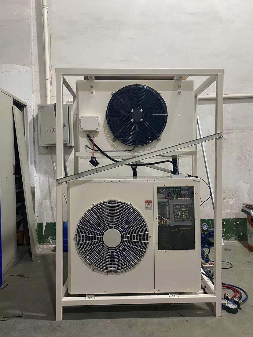 Hot Gas Defrost System For Cold Room Refrigeration Systems