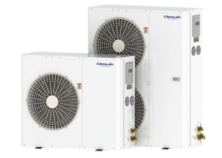 Main defrosting method in refrigeration outdoor condensing unit